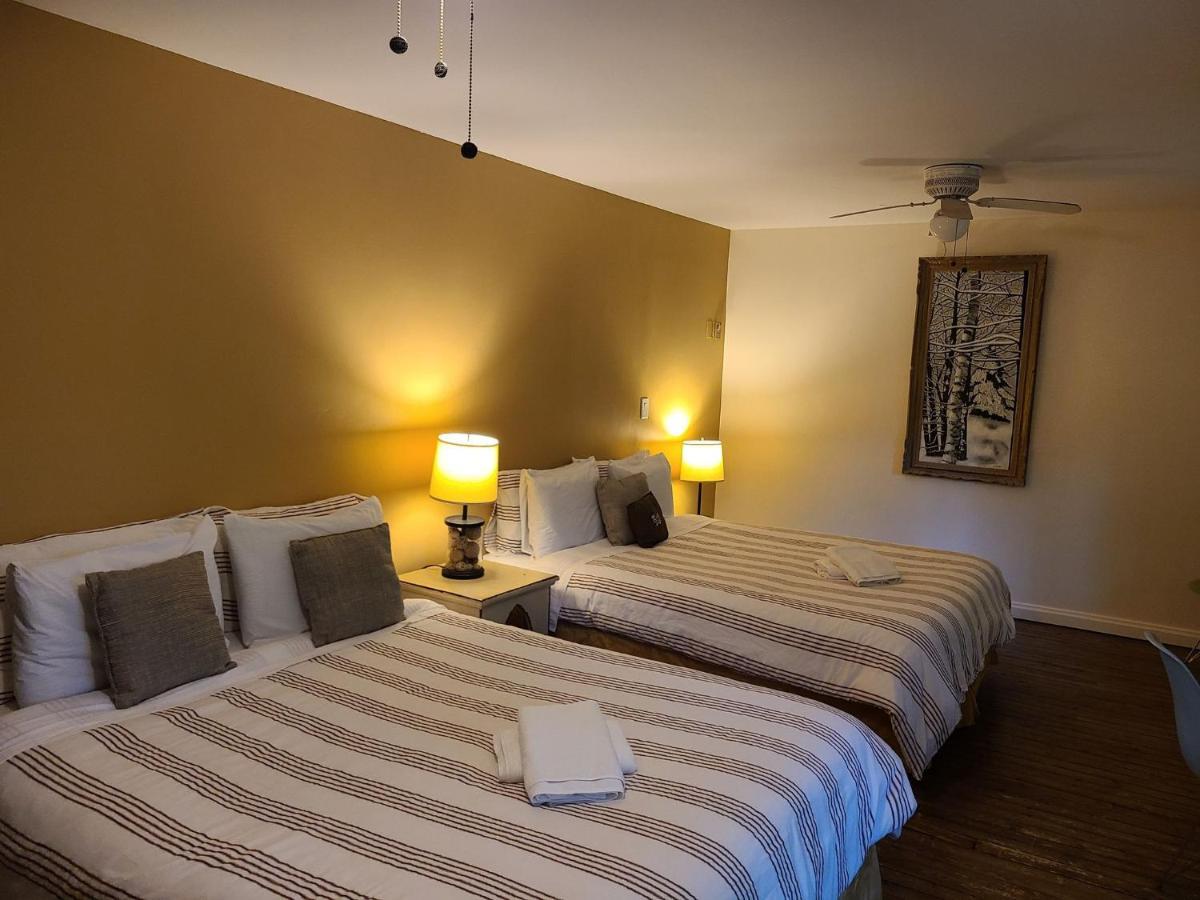 Le Lodge Du Lac Saint-Faustin Екстер'єр фото