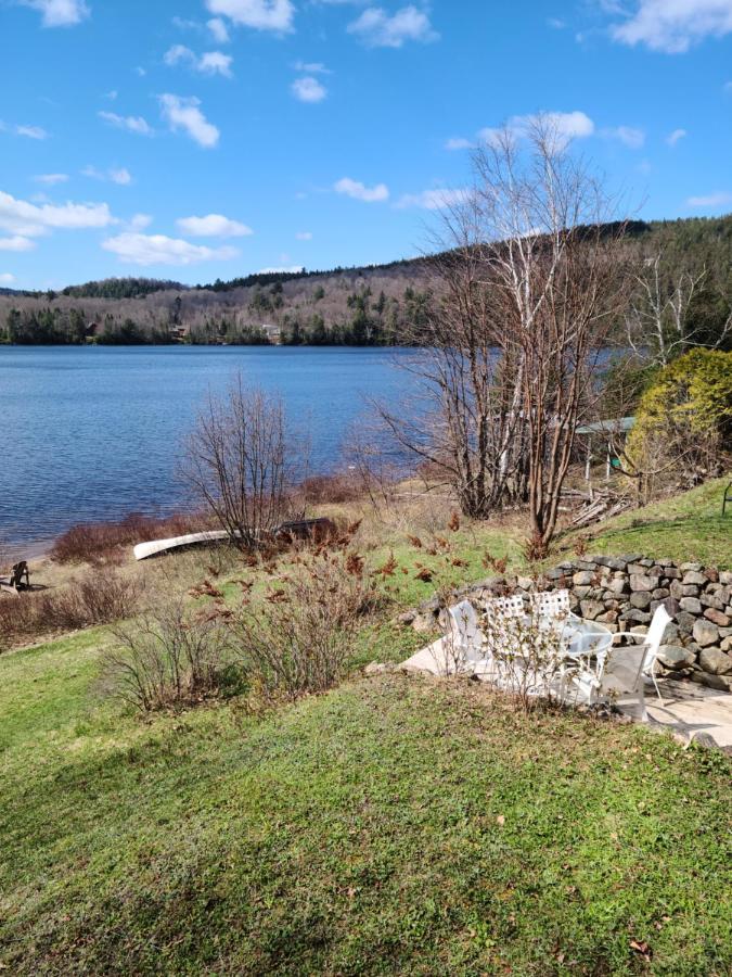 Le Lodge Du Lac Saint-Faustin Екстер'єр фото